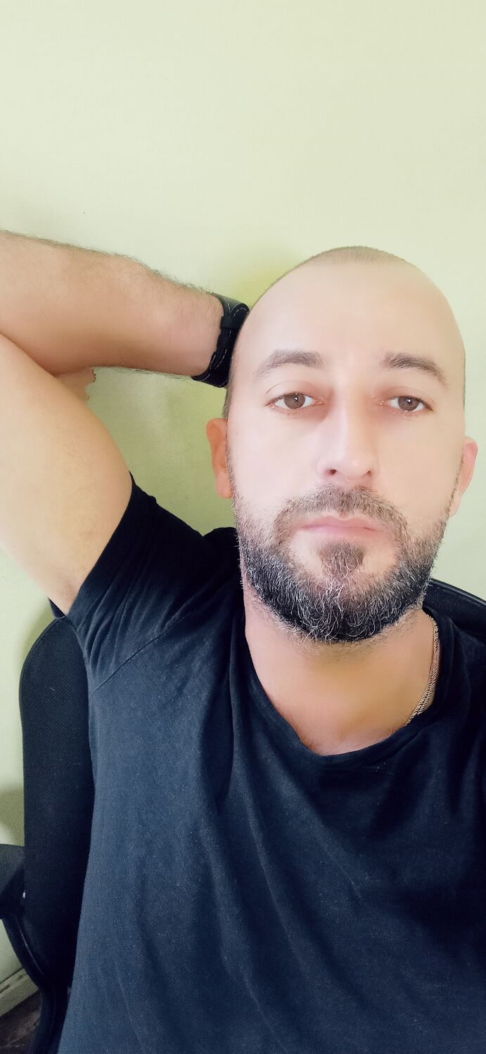  31591549  Burak, 41 ,    