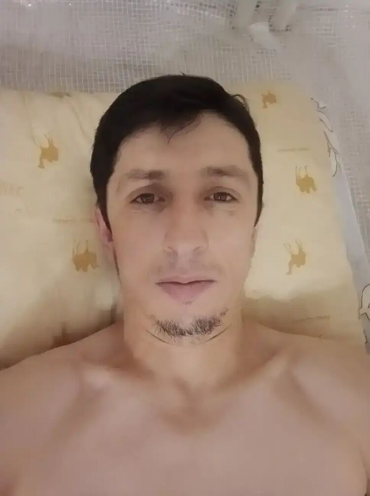  28513139  , 39 ,    