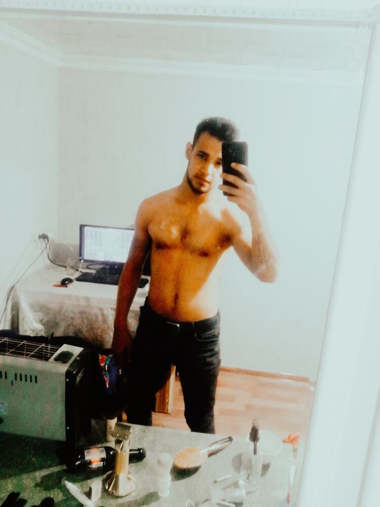  30733299  , 27 ,    