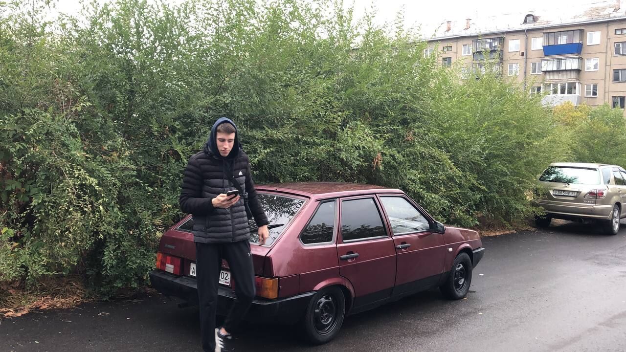  42728019  , 20 ,    