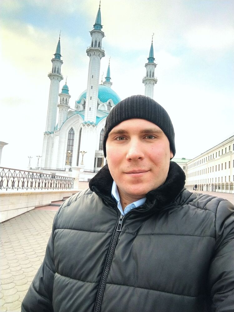  51319019  Misha, 30 ,     