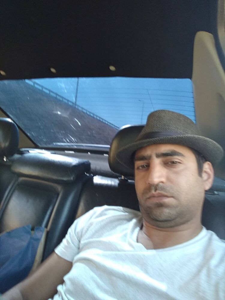  ,   Vugar, 41 ,   ,   