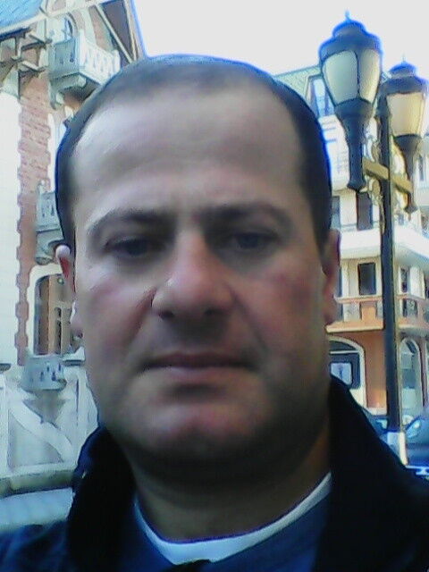  6693169  Gogi, 54 ,    