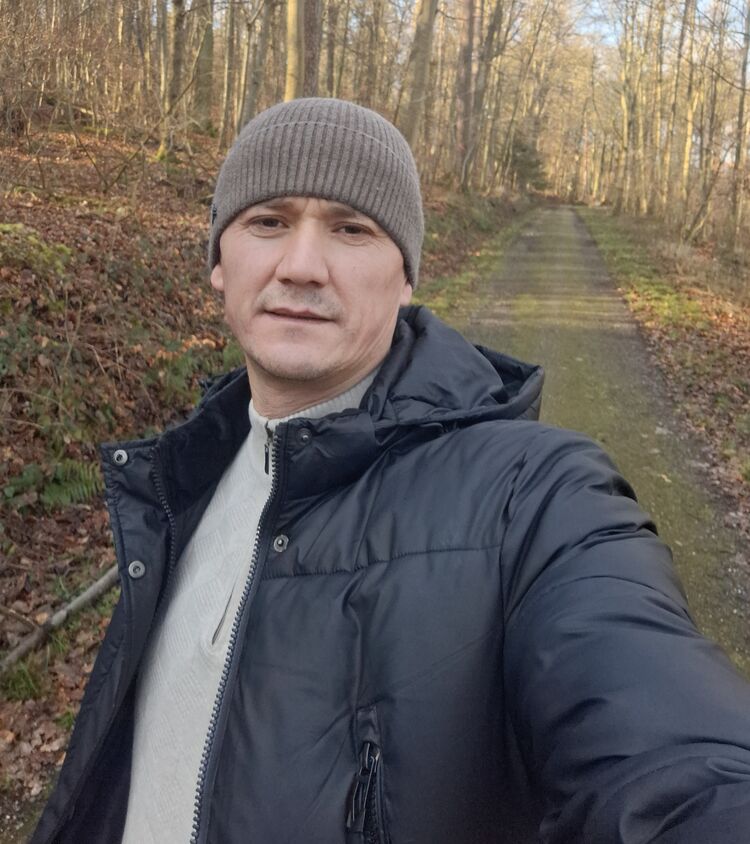  ,   Shamsiddin, 42 ,   ,   , c 
