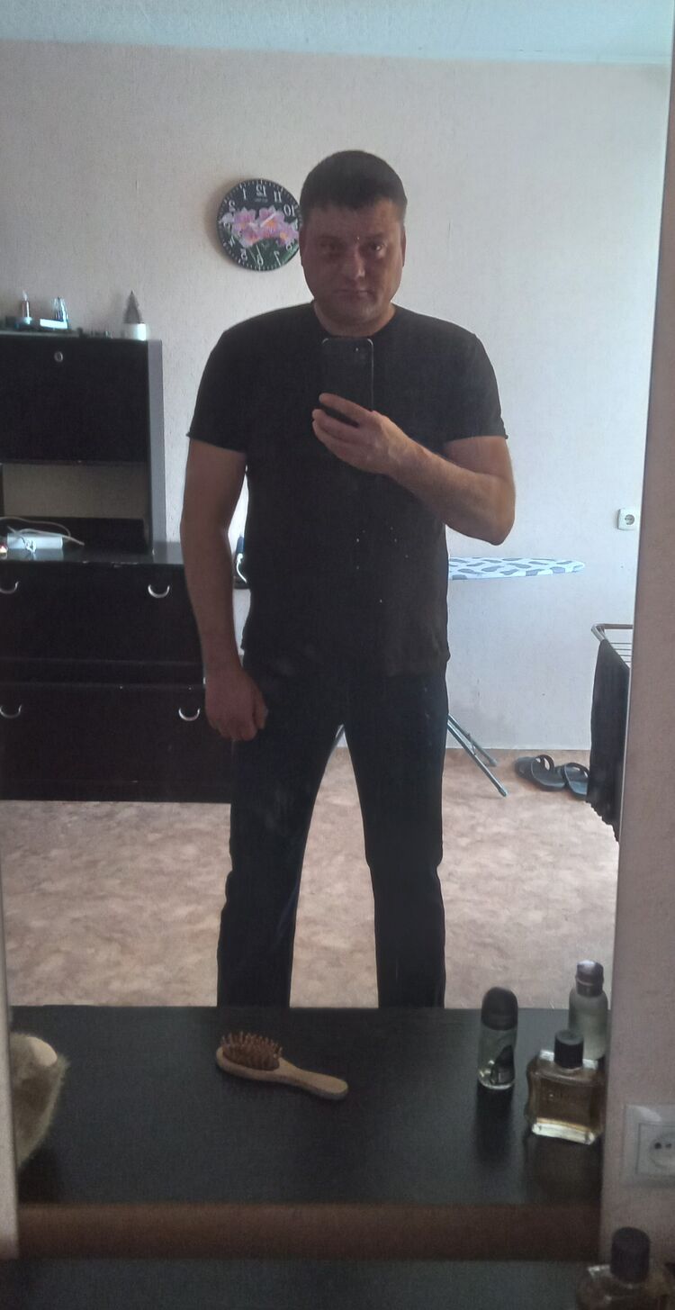  49732769  , 38 ,    