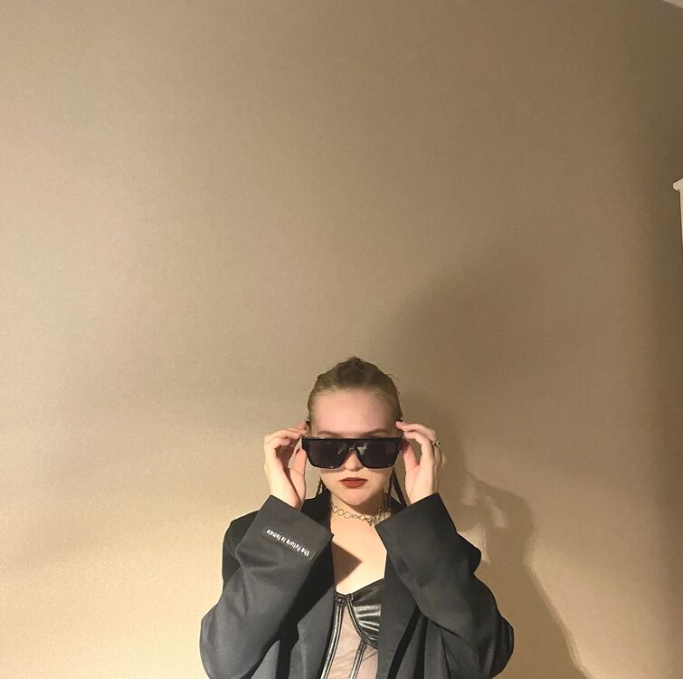  -,   , 22 ,   ,   