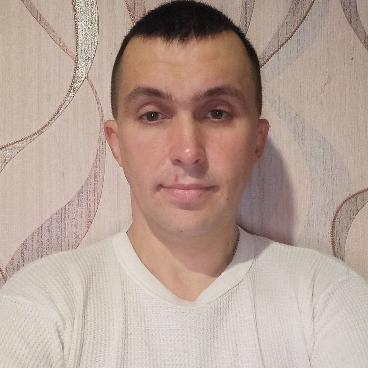  39567959  Ruslan, 34 ,    