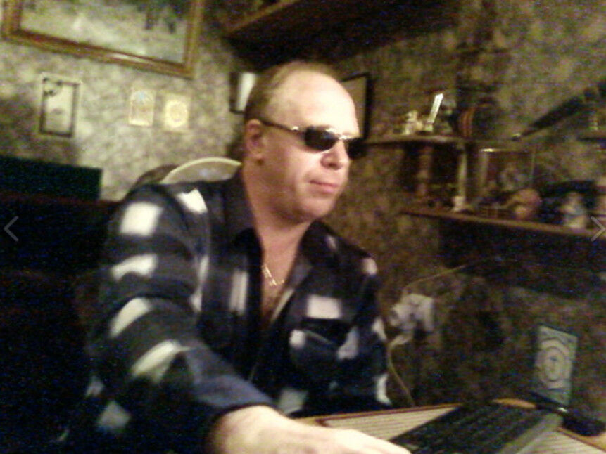  10191569  Mikhail, 57 ,    -