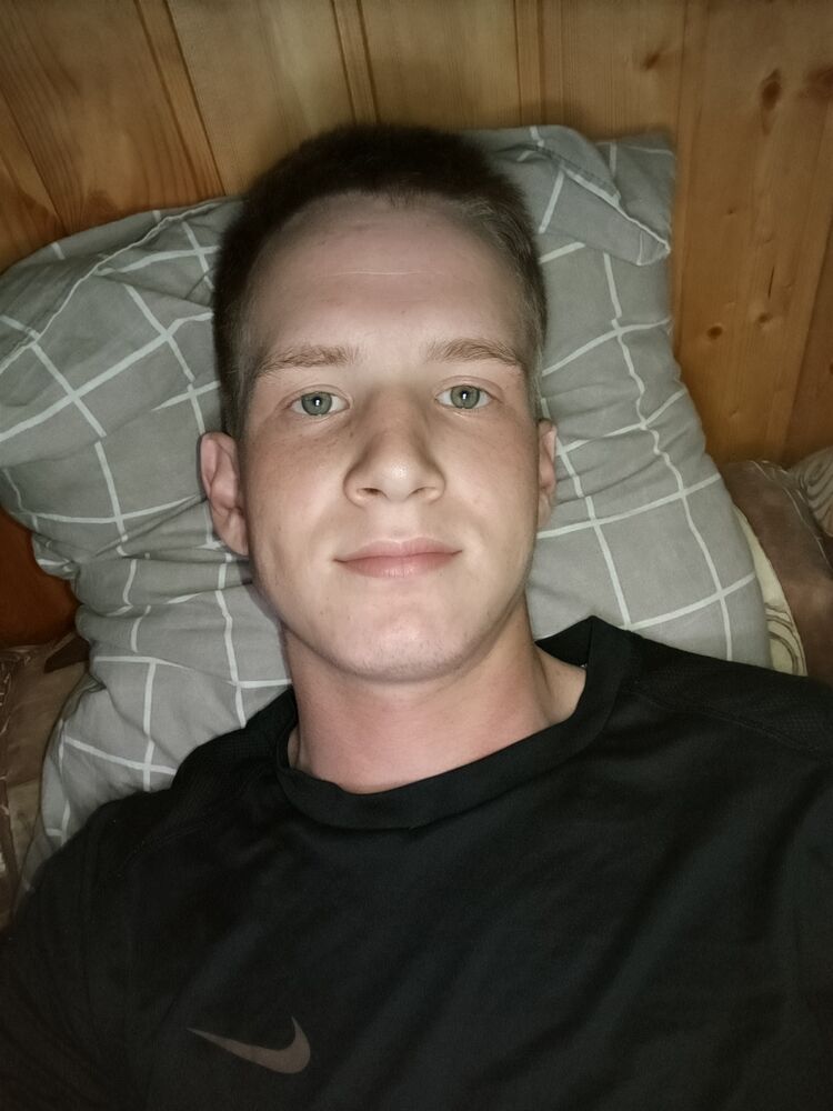  46968649  , 22 ,    