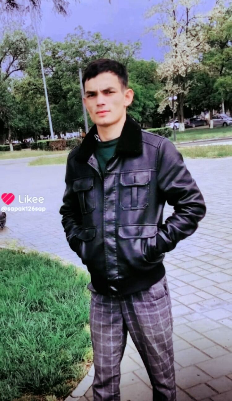  43387549  , 19 ,    