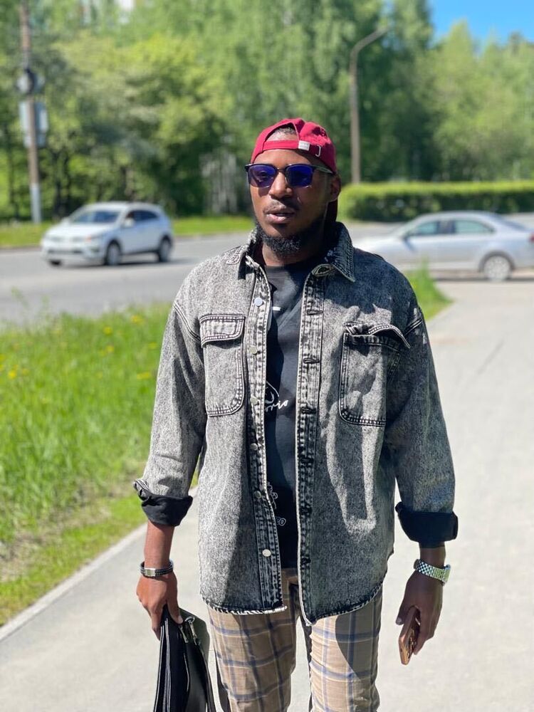  52418859  Ond charles, 26 ,    