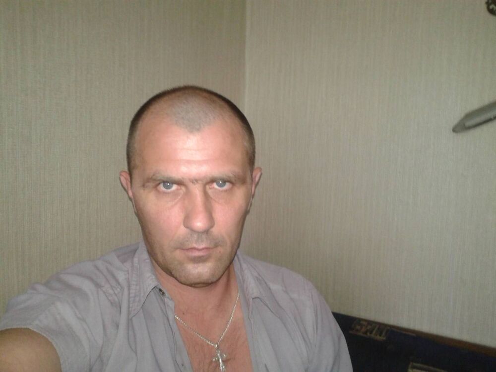  ,   Denis, 48 ,   ,   , c 