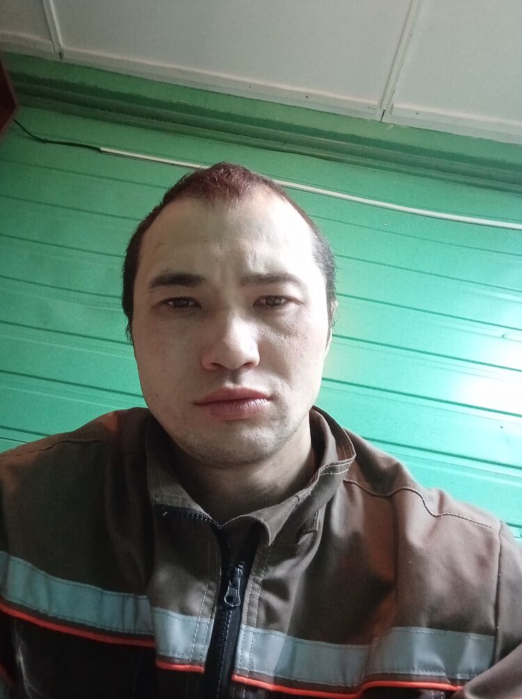  ,   Viktor, 30 ,     , c , 