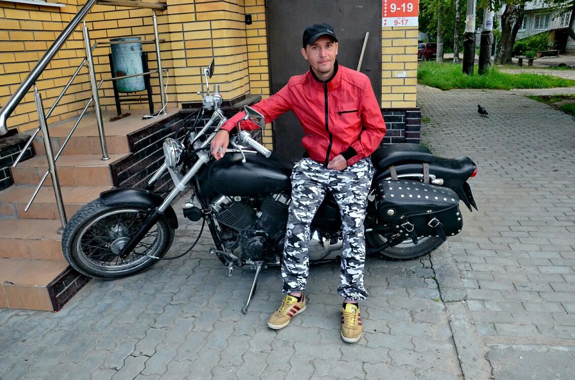  ,   Maxim, 38 ,   ,   , c , 
