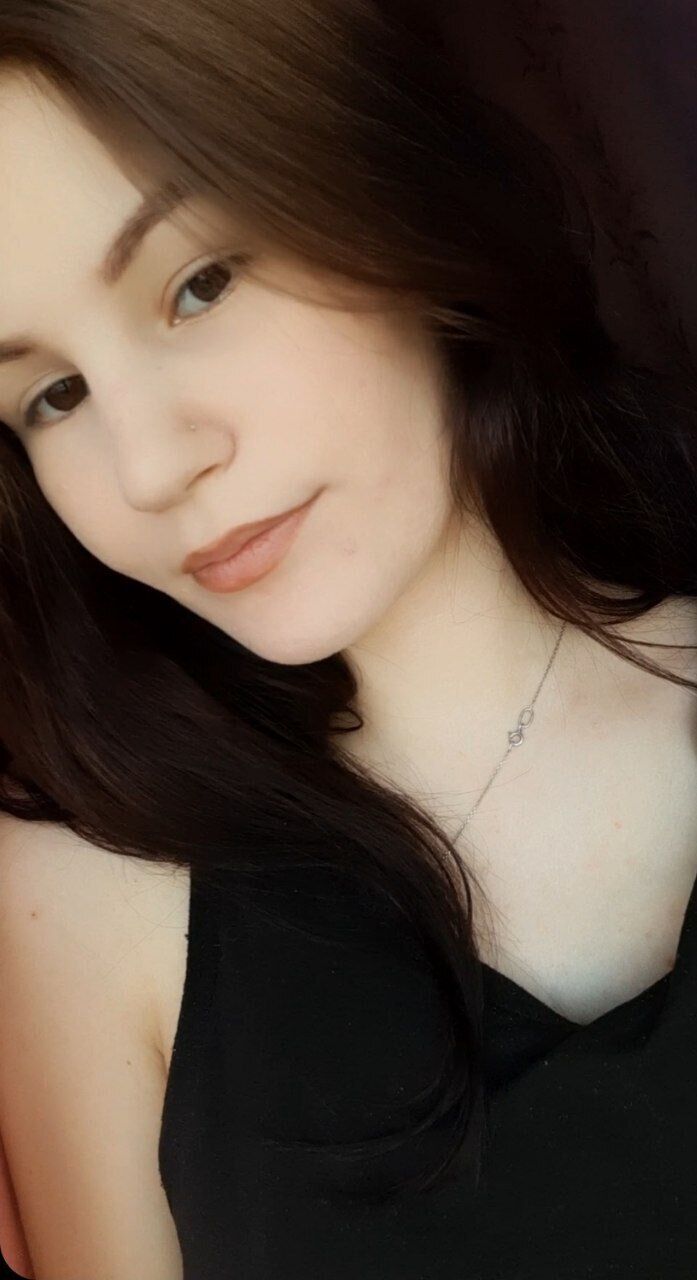  51669319  Dasha, 20 ,    