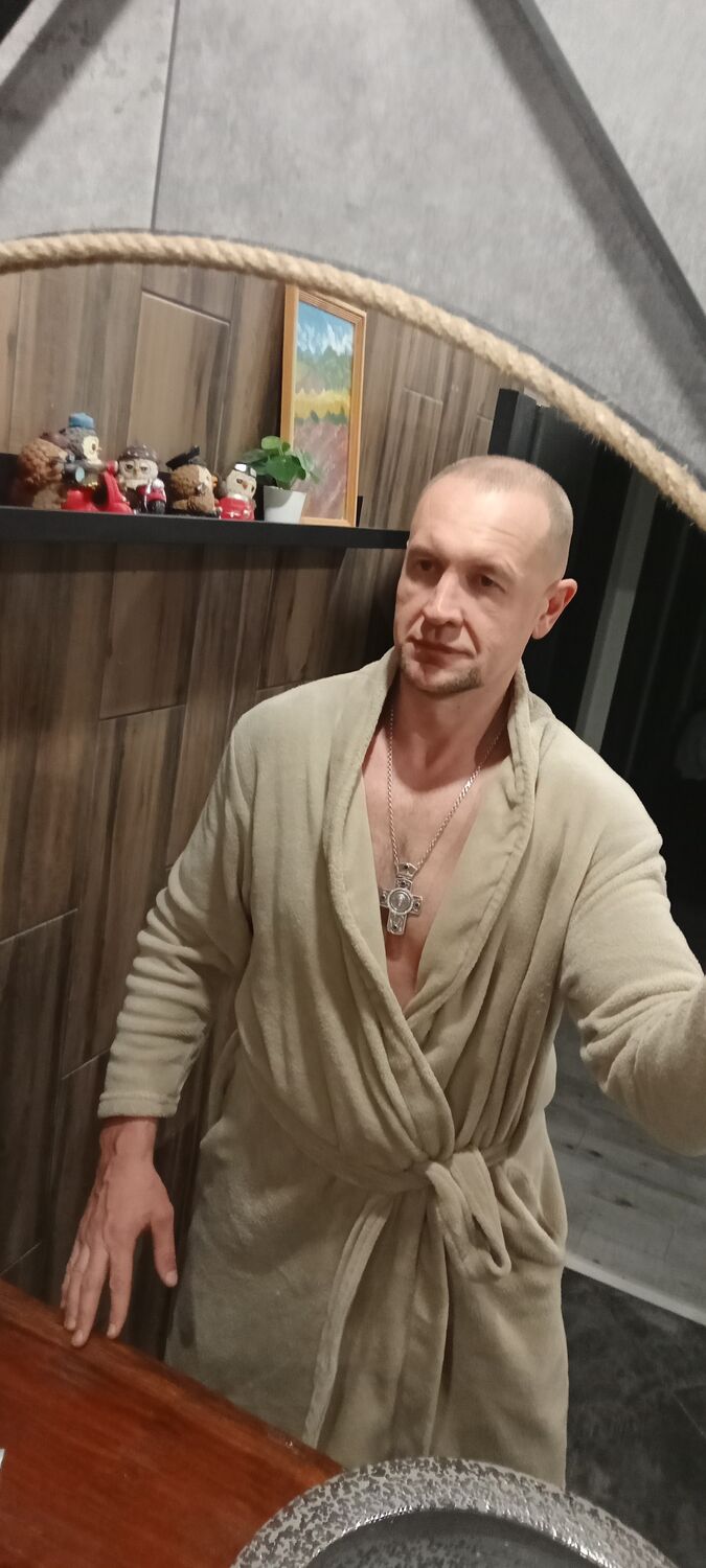  47394579  , 45 ,     