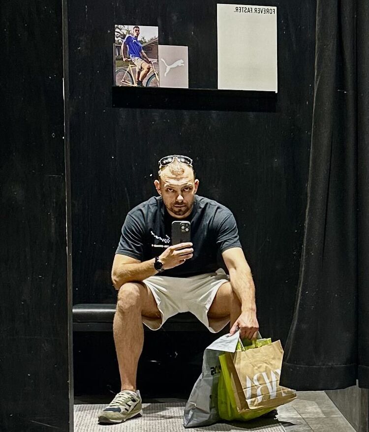 ���� 45685669 ������� ����, 33 ����, ���� ���������� � ������