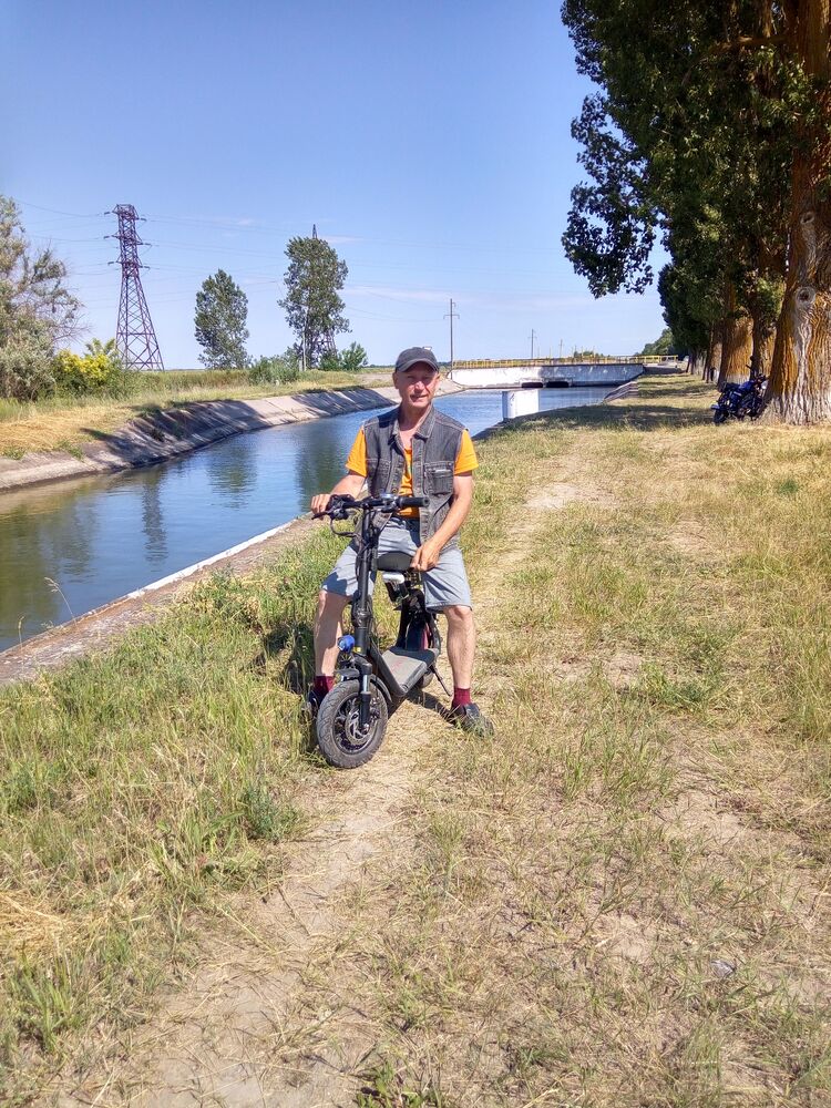  28426639  , 51 ,    