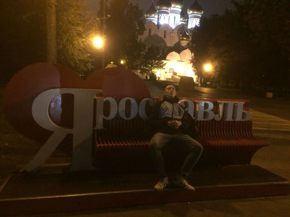  40052499  , 27 ,    