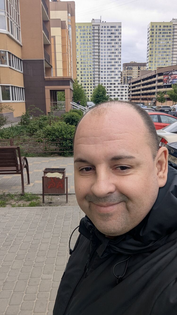  52811659  , 43 ,    