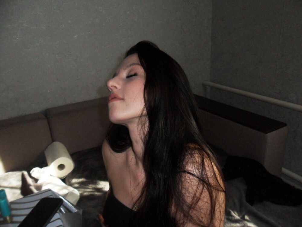  ,   Marya, 20 ,   ,   