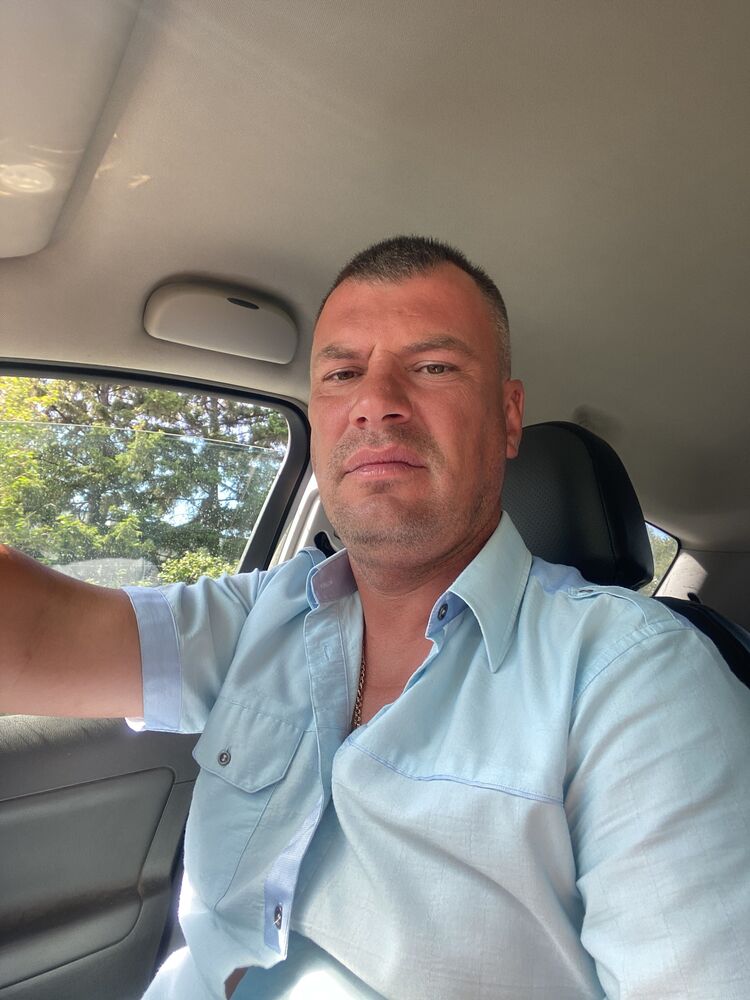  47438249  , 42 ,    