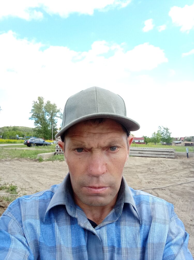  43626019  Volody, 41 ,    -