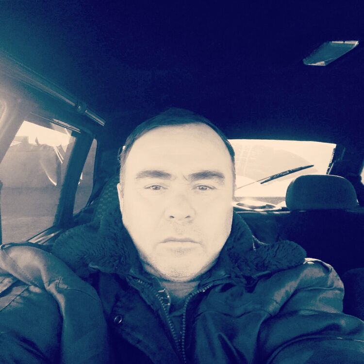  37821859  , 52 ,    