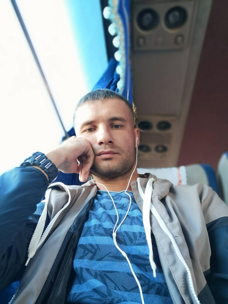  39508229  , 33 ,    