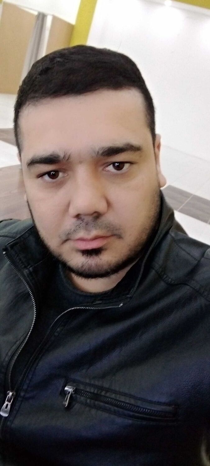  24998389  NURIK, 36 ,    