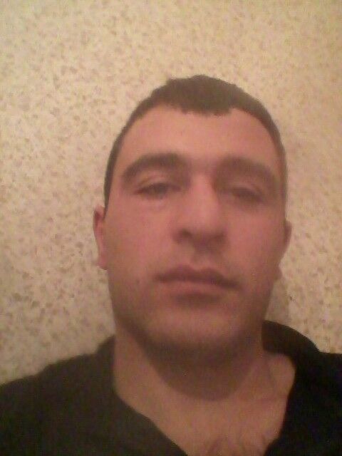  9029319  Arman, 39 ,    