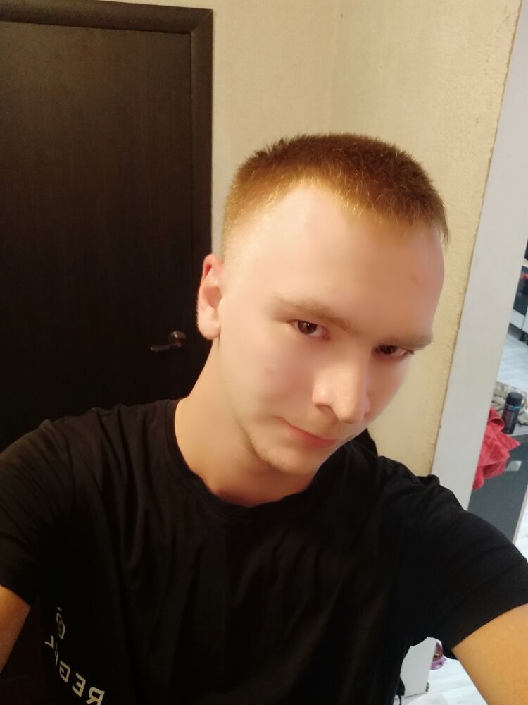  36870349  Ant, 32 ,    