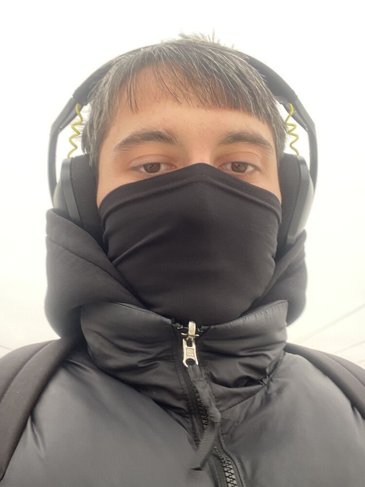  52837159  , 18 ,    