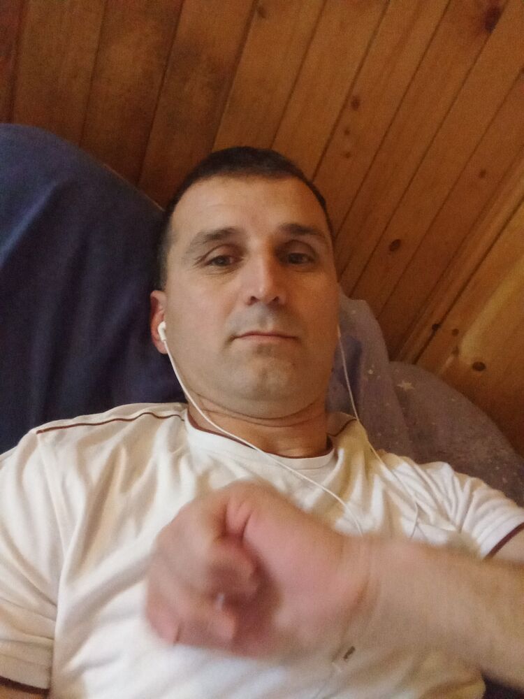  51995669  , 45 ,    
