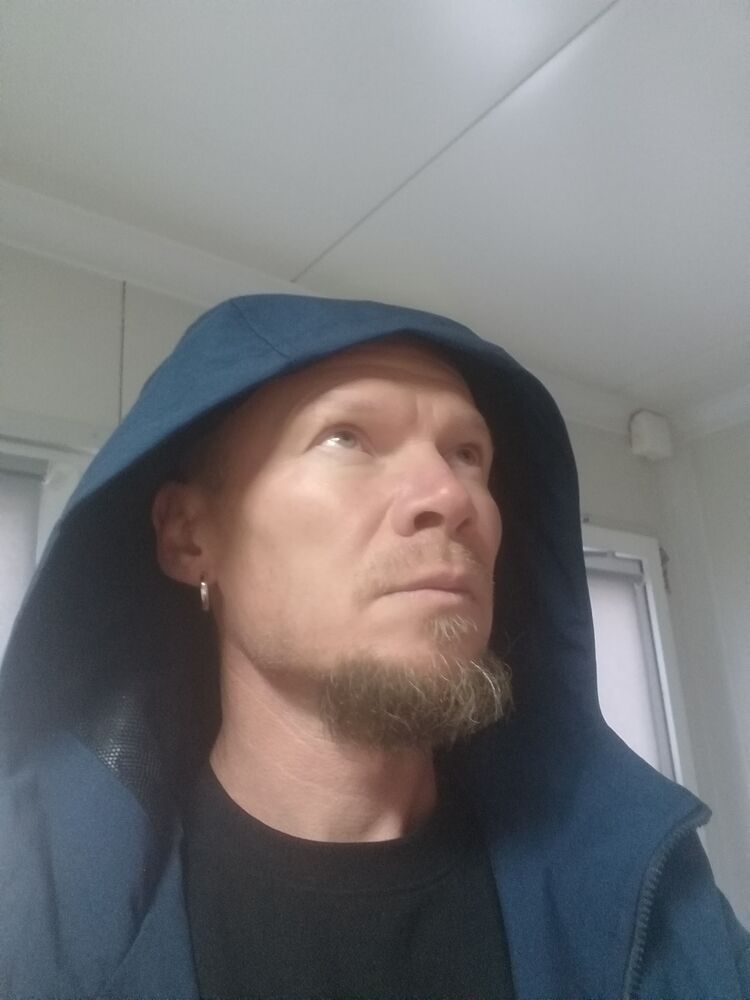  ,   David Guttey, 48 ,   ,   