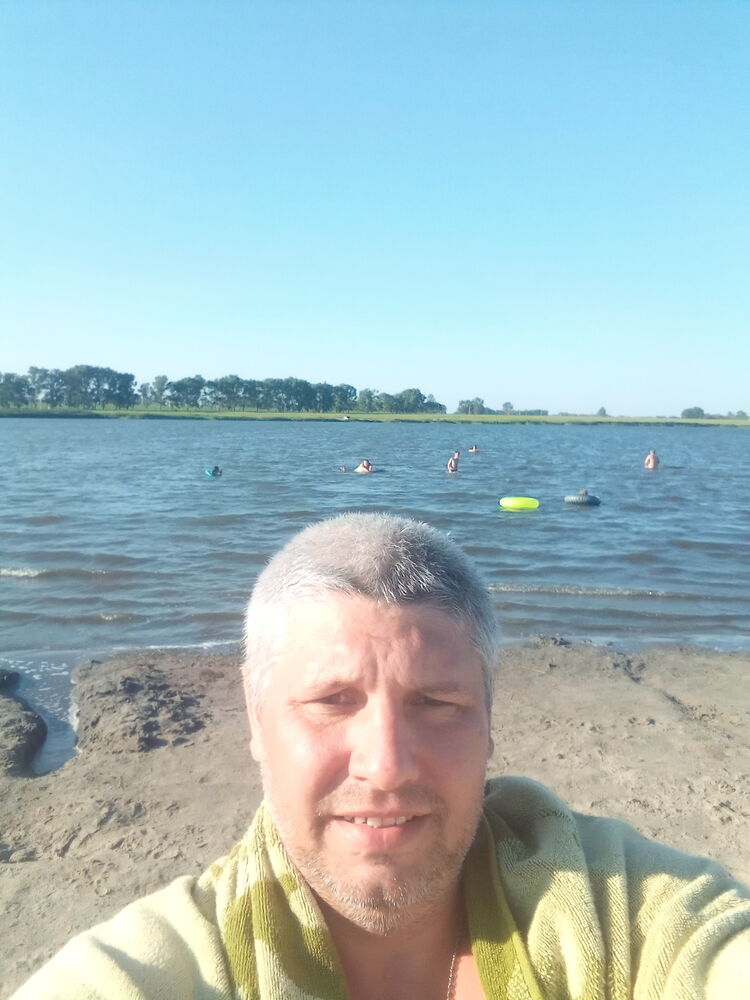  24806209  , 46 ,    