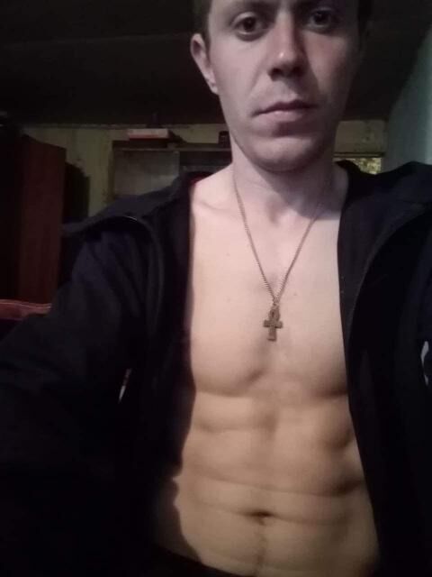  ,   Andrey, 28 ,   c , 