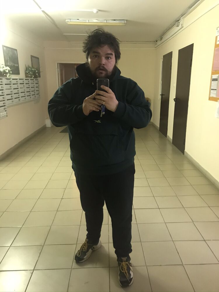  24740589  , 28 ,    
