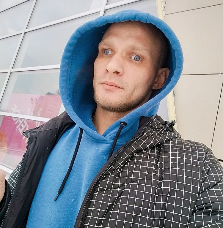  48141609  Kirill, 34 ,    