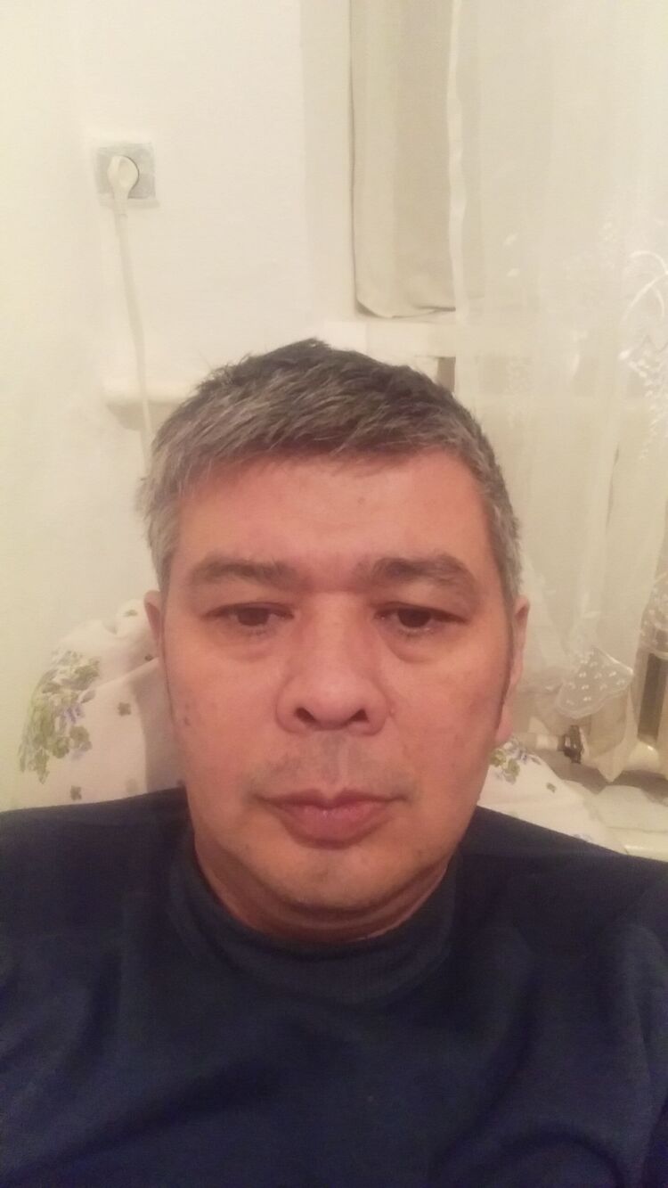  28547909  , 47 ,    