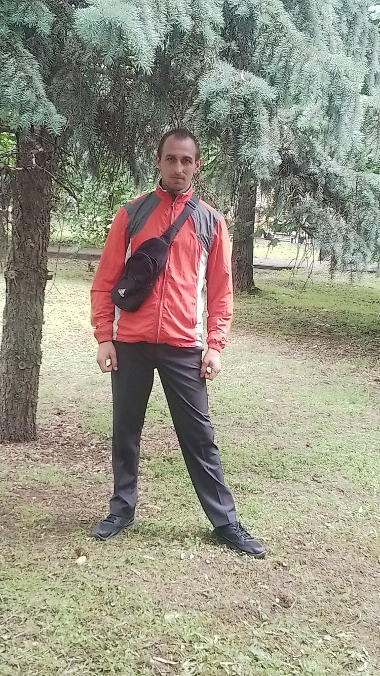  52098449  , 30 ,    