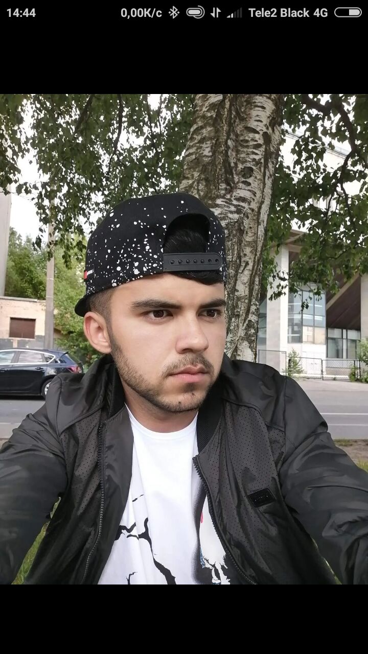  -,   Komron, 22 ,   ,   