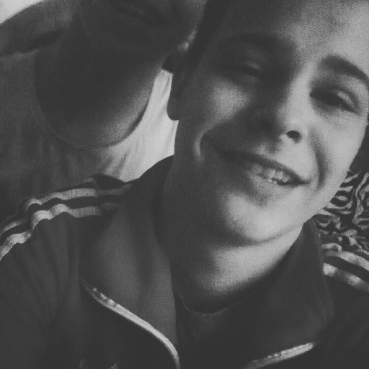  15679709  KamennyStil, 25 ,    