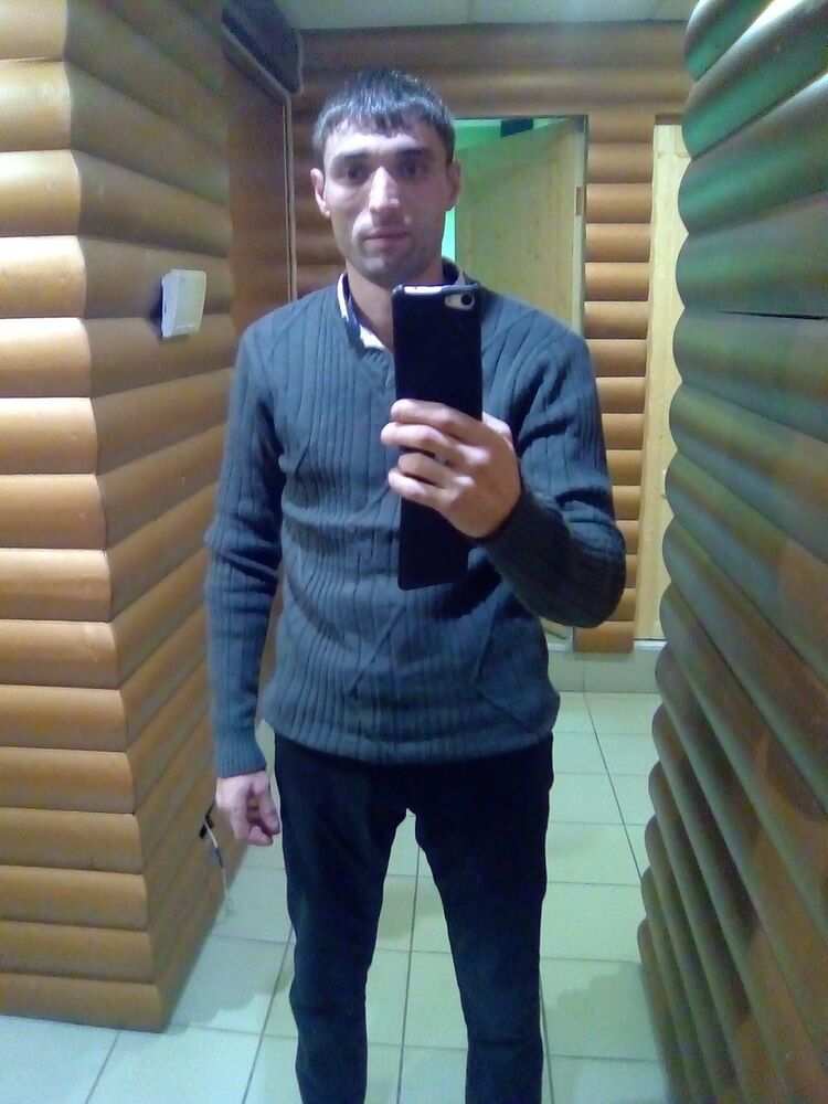  ,   Sasha, 40 ,   