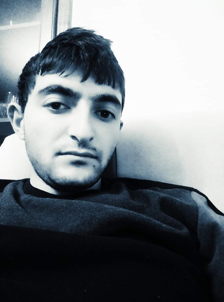  ,   David, 28 ,   ,   