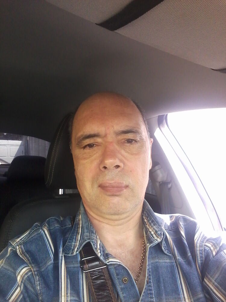  40593699  , 65 ,    