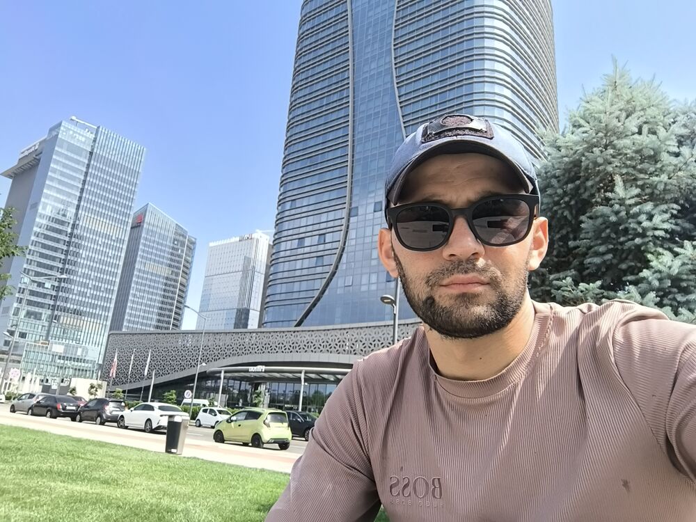  ,   Dilmurod, 32 ,   ,   