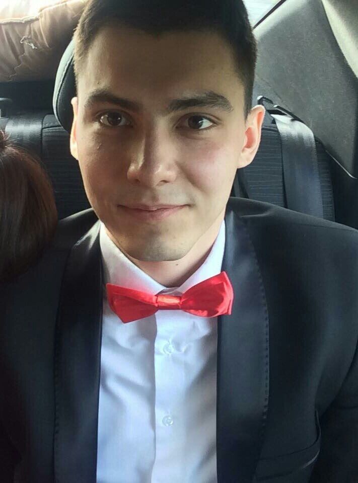  10079049  JustAlex, 33 ,    