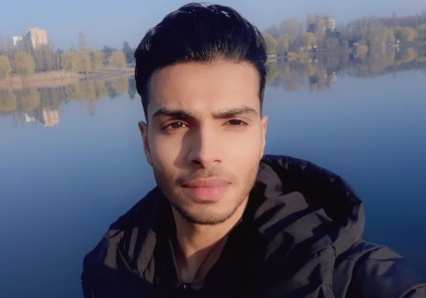  ,    , 24 ,   ,   
