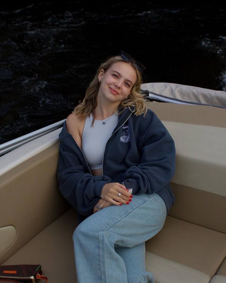 ���� 53472819 ������� ����, 28 ���, ���� ���������� � ������